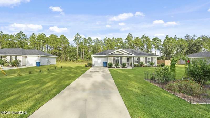 3 bedroom Single Family Residence at 579 Church Circle, No Recorded Subdivision, Jesup — photo 3