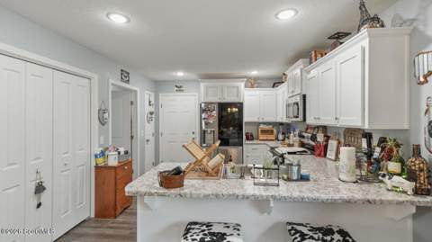 579 Church Circle, Jesup GA - photo 7 of 21