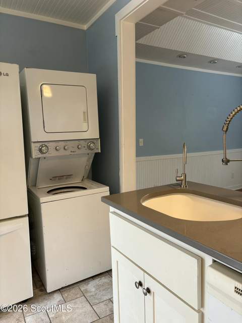 718 Wolfe Street, Brunswick GA - photo 9 of 21
