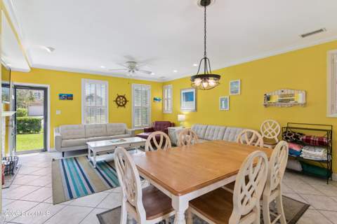 1035 Beachview Drive, St. Simons Island GA - photo 7 of 34