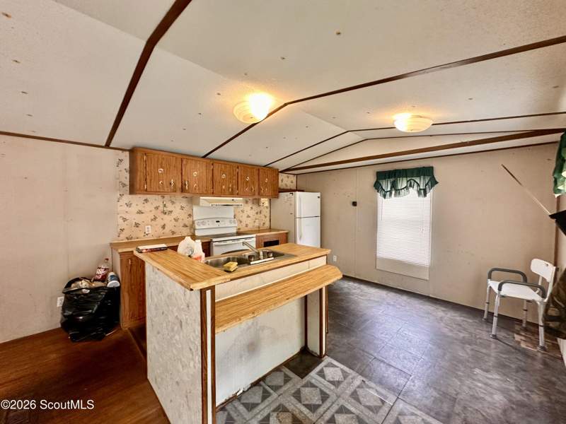 2 bedroom Mobile Home at 6979 Oak Ridge Circle, Oak Ridge Estates, Blackshear — photo 3