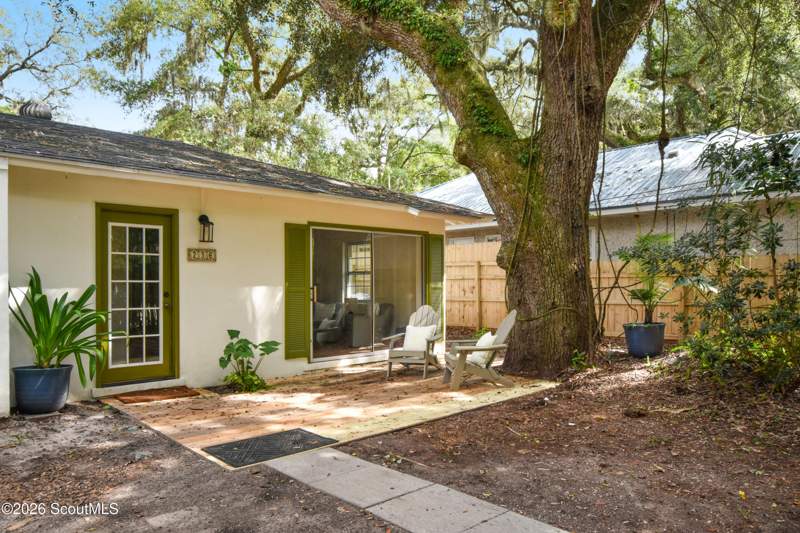 3 bedroom Single Family Residence at 236 Broadway Street, St. Simons Heights, St. Simons Island — photo 4