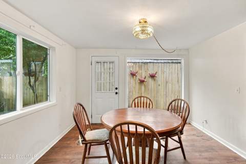 236 Broadway Street, St. Simons Island GA - photo 6 of 31