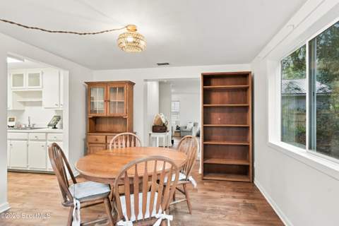 236 Broadway Street, St. Simons Island GA - photo 7 of 31