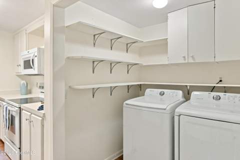 236 Broadway Street, St. Simons Island GA - photo 13 of 31