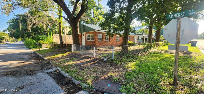 2 bedroom Duplex at 1403 O Street, Town Commons, Brunswick — photo 3