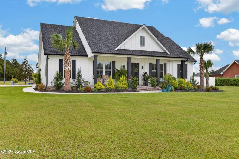 3 bedroom Single Family Residence at 25 Hayden Lane, Willow Creek, Jesup — photo 3