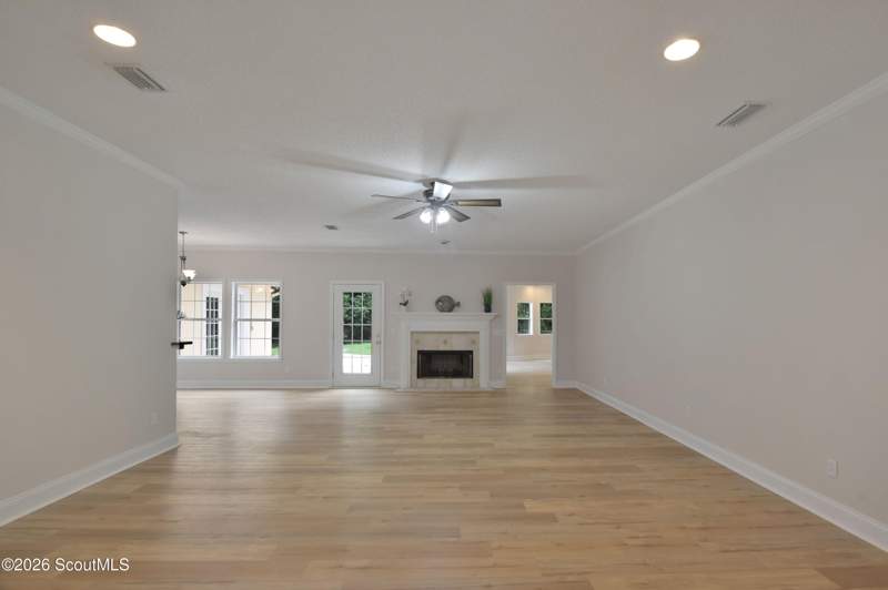 4 bedroom Single Family Residence at 124 Mackay Drive, Marshes Of Mackay, Brunswick — photo 4