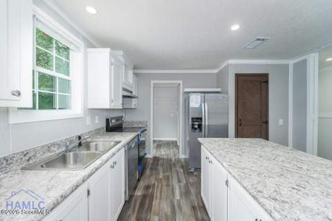 26 Odessa Road, Jesup GA - photo 10 of 25