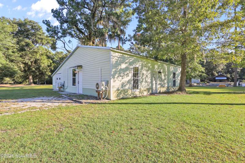 2 bedroom Single Family Residence at 1757 Belle Hammock Road, Shellpoint, Townsend — photo 2