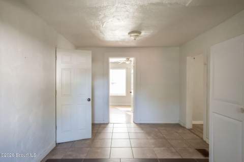 325 Glass Street, Waycross GA - photo 10 of 22