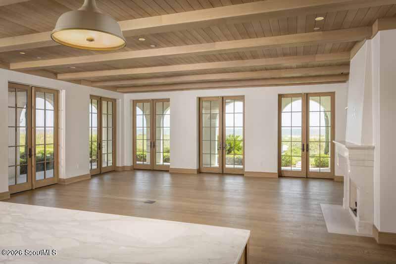4 bedroom Condominium at 115 Ocean Forest Drive, Ocean Forest, Sea Island — photo 5