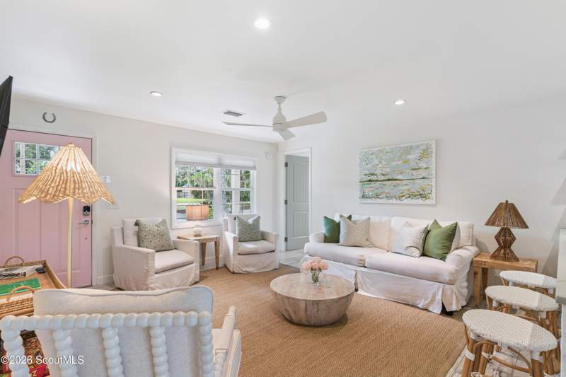 3 bedroom Single Family Residence at 225 S Harrington Road, Harrington, St. Simons Island — photo 4