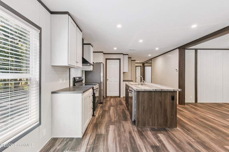 4 bedroom Mobile Home at 1052 Austin Place, No Recorded Subdivision, Darien — photo 5
