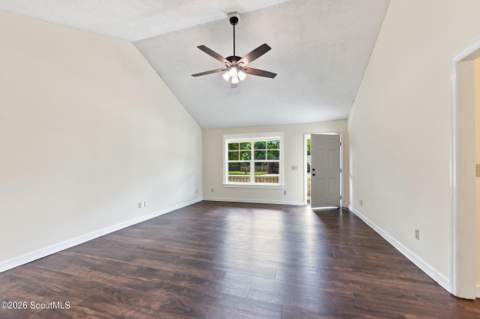 703 E Bay Avenue, Kingsland GA - photo 16 of 32