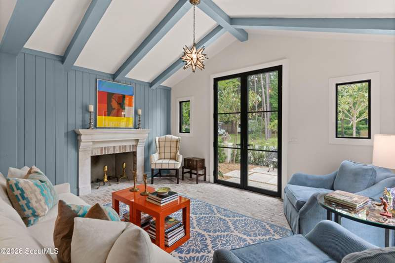 4 bedroom Single Family Residence at 609 Oak Street, Park View, St. Simons Island — photo 2