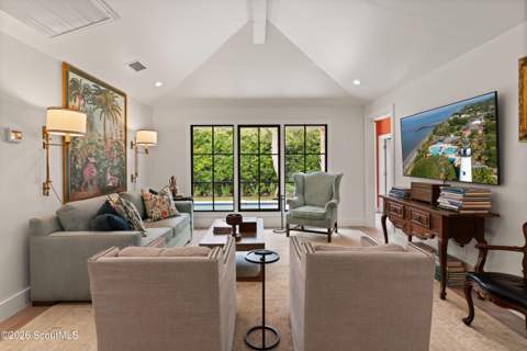 609 Oak Street, St. Simons Island GA - photo 6 of 32
