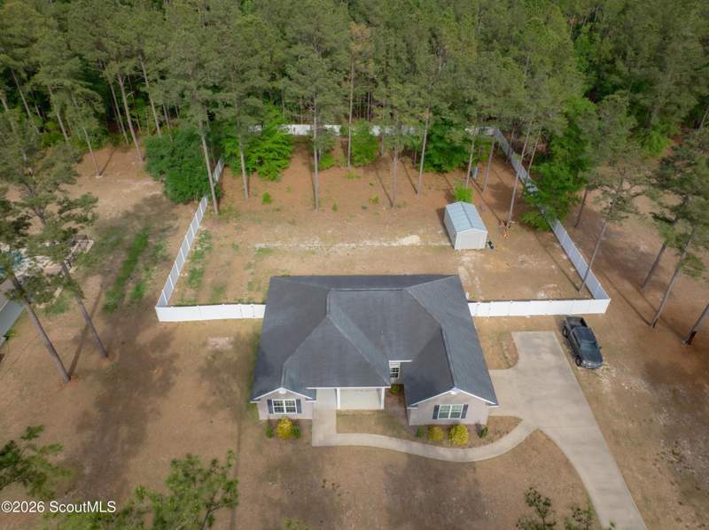 4 bedroom Single Family Residence at 6708 Mamie's Drive, Blackshear, Blackshear — photo 4