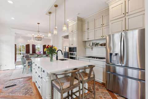 119 Southpoint Drive, St. Simons Island GA - photo 8 of 51