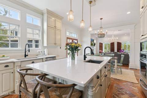 119 Southpoint Drive, St. Simons Island GA - photo 7 of 51