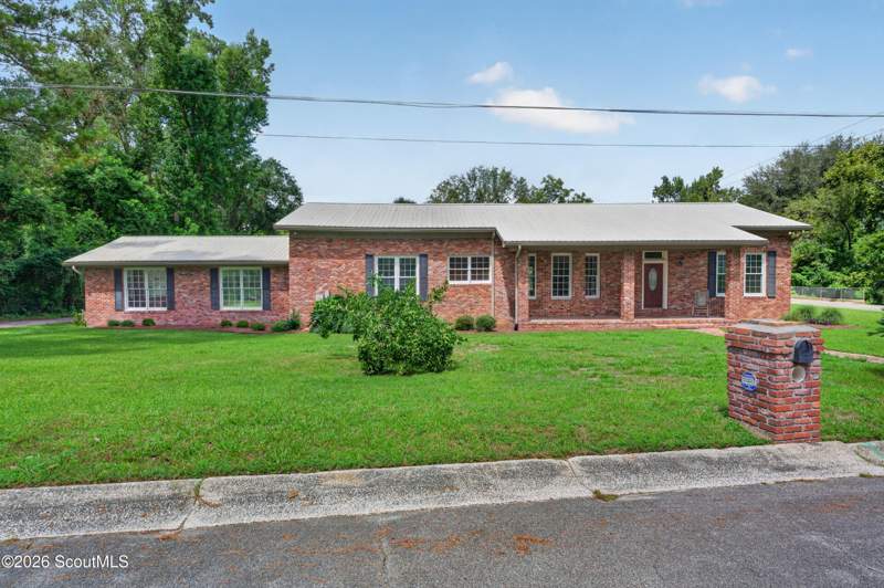 4 bedroom Single Family Residence at 1007 Dogwood Drive, Waycross, Waycross — photo 3