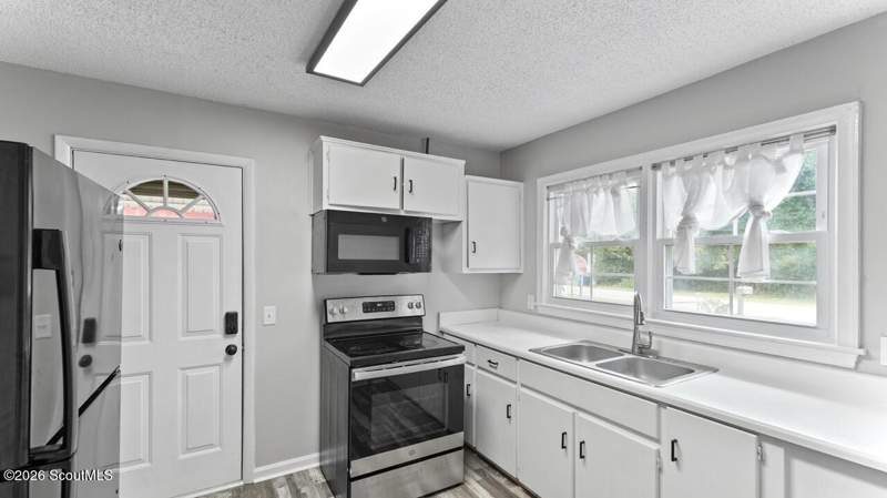2 bedroom Single Family Residence at 126 Shamrock Avenue, No Recorded Subdivision, Jesup — photo 5