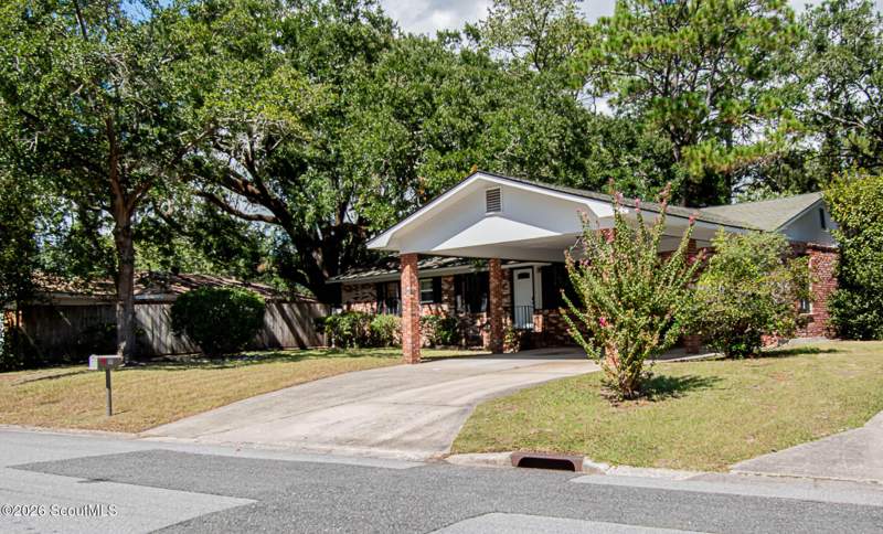3 bedroom Single Family Residence at 111 Kensington Drive, Fairway Oaks, Brunswick — photo 4