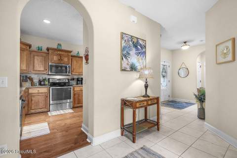 132 Villa Road, Brunswick GA - photo 6 of 24