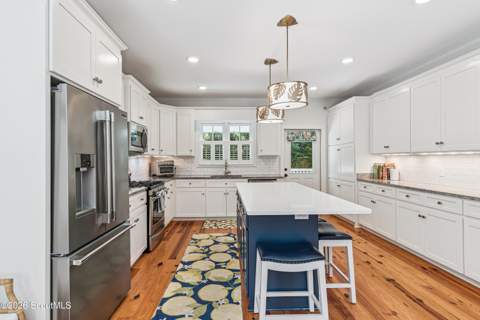540 Magnolia Avenue, St. Simons Island GA - photo 23 of 54