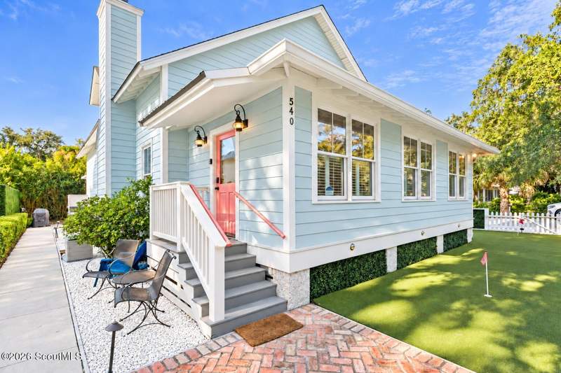 5 bedroom Single Family Residence at 540 Magnolia Avenue, St. Simons Park, St. Simons Island — photo 4