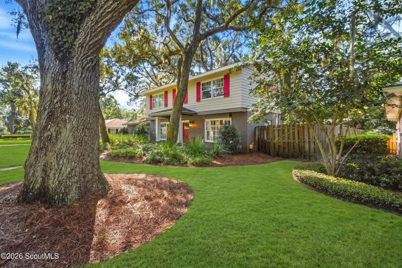 4 bedroom Single Family Residence at 211 Hermitage Way, Wymberly On The Marsh, St. Simons Island — photo 4