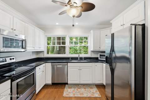 211 Hermitage Way, St. Simons Island GA - photo 13 of 29