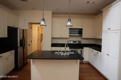 256 Bottlebrush Walk, Brunswick GA - photo 9 of 67