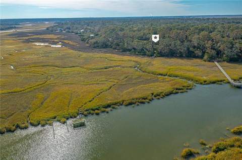 188 Hampton Point Drive, St. Simons Island GA - photo 8 of 54