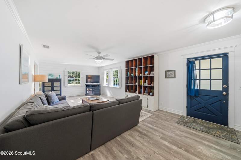 5 bedroom Single Family Residence at 166 Saint Clair Drive, St Clair Tract, St. Simons Island — photo 3