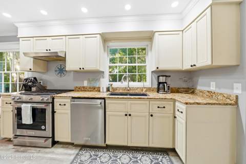 166 Saint Clair Drive, St. Simons Island GA - photo 12 of 50