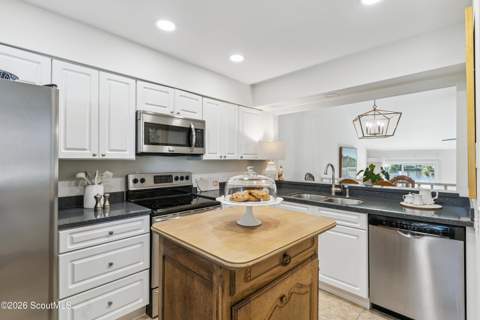 251 Moss Oak Lane, St. Simons Island GA - photo 8 of 26
