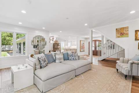 111 Driftwood Place, St. Simons Island GA - photo 7 of 46
