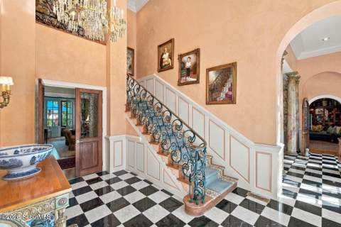 360 W Thirty Seventh Street, Sea Island GA - photo 16 of 97
