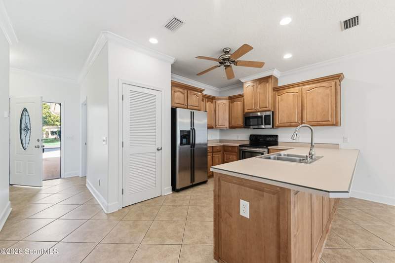 2 bedroom Single Family Residence at 495 Eagle Boulevard, Laurel Island-Brookshire Ret, Kingsland — photo 4