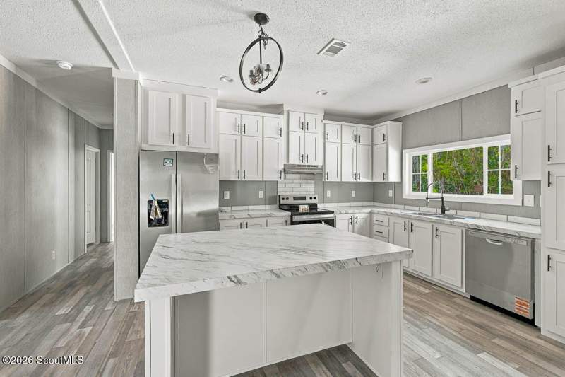 4 bedroom Single Family Residence at 2139 Susie Baker Road, Townsend, Townsend — photo 3