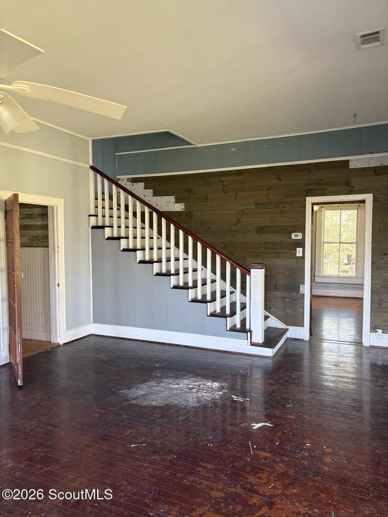 5 bedroom Single Family Residence at 219 Marion Street, Blackshear, Blackshear — photo 4