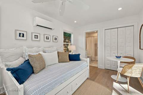553 Magnolia Avenue, St. Simons Island GA - photo 18 of 24