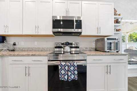 276 Chestnut Drive, Brunswick GA - photo 14 of 41