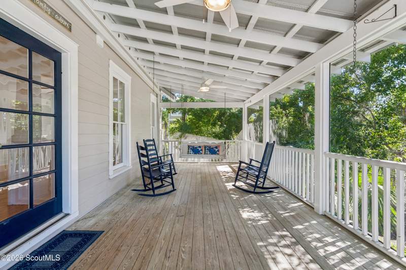 4 bedroom Single Family Residence at 4316 1st Street, East Beach, St. Simons Island — photo 3