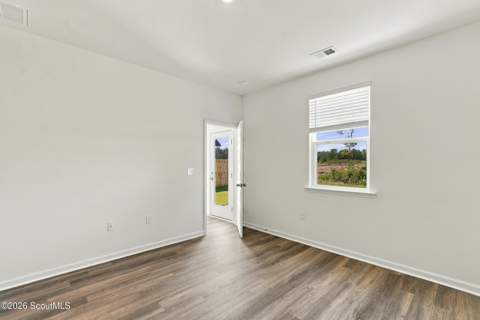 1055 Lakes Boulevard, Brunswick GA - photo 12 of 34