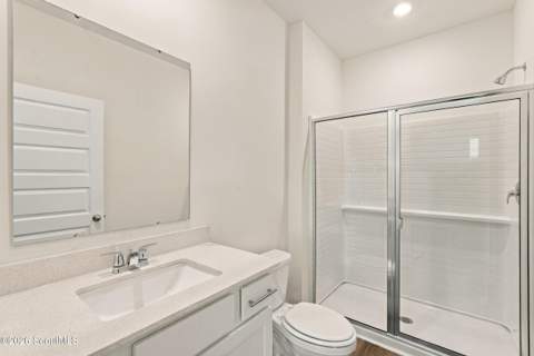 1055 Lakes Boulevard, Brunswick GA - photo 18 of 34
