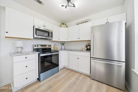 514 Atlantic Drive, St. Simons Island GA - photo 10 of 53