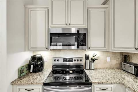 804 Mariners Circle, St. Simons Island GA - photo 10 of 34