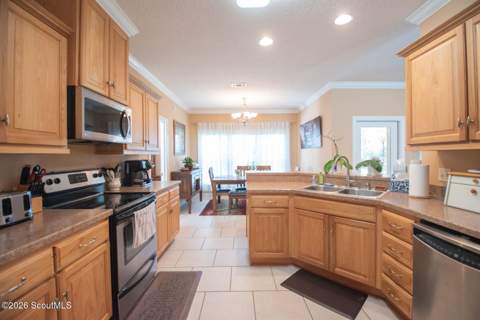 112 Carolwoods Drive, Brunswick GA - photo 17 of 39